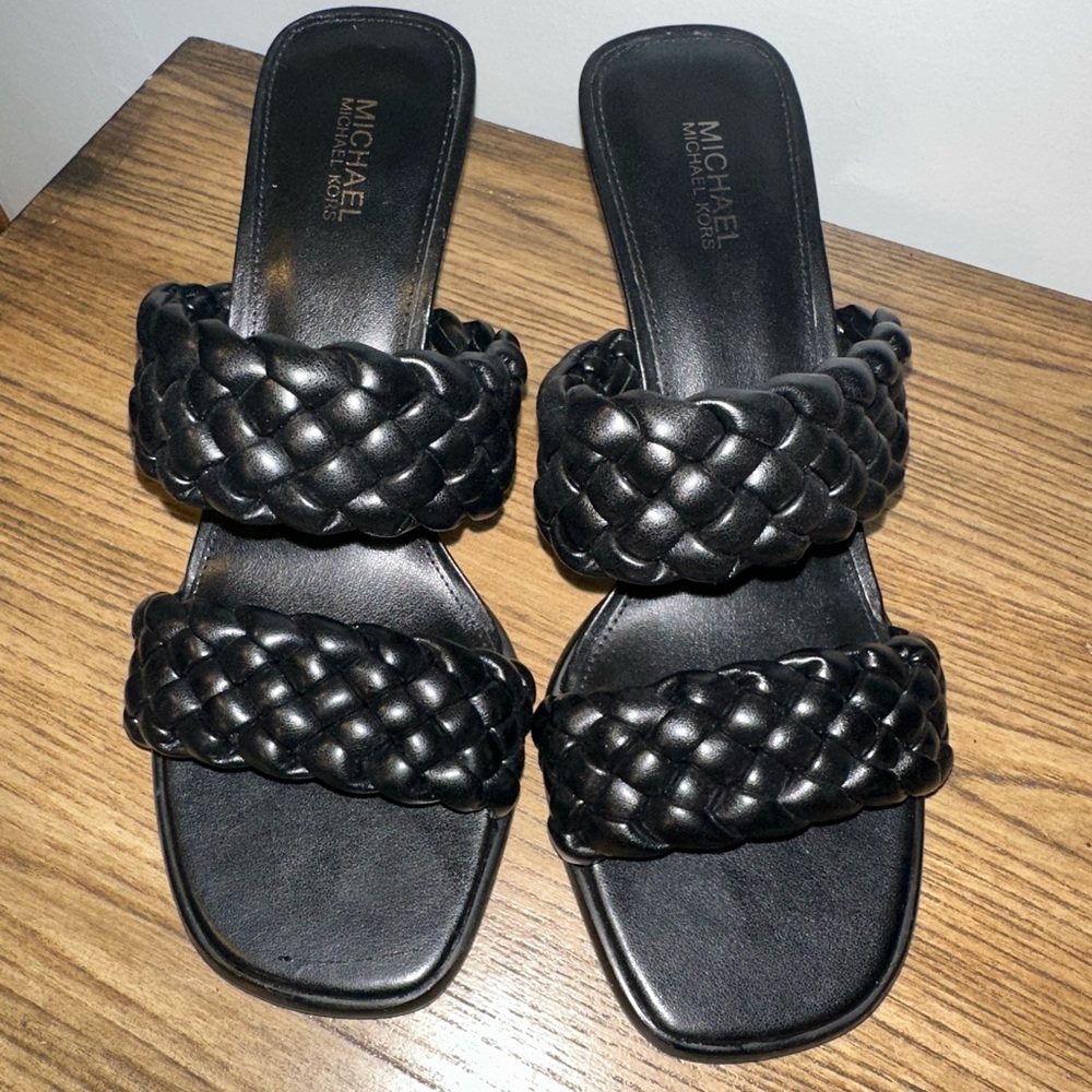Michael Kors Women’s Heels. Sz 8. Worn once.